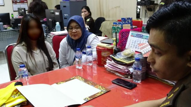 Selebgram Tulungagung Dituntut 1,5 Tahun Penjara karena Promosi Judi Online